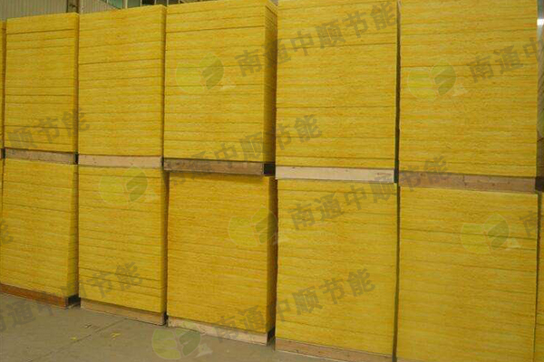 荆州专业生产玻璃棉隔音板价格